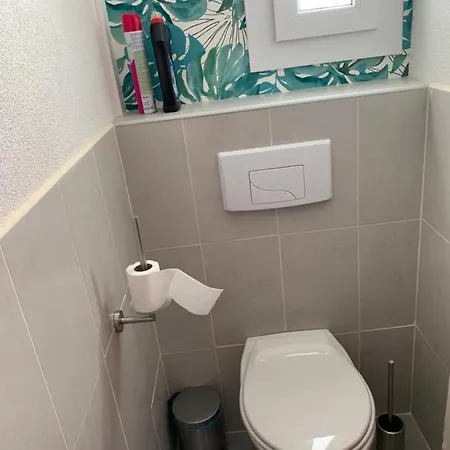 Appartement Maisonnette à Brantôme En Périgord Puyjoubert